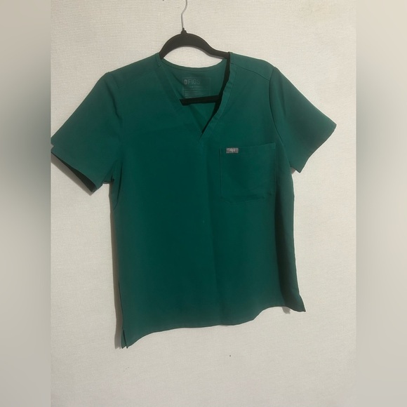 Figs scrub top - Picture 1 of 6